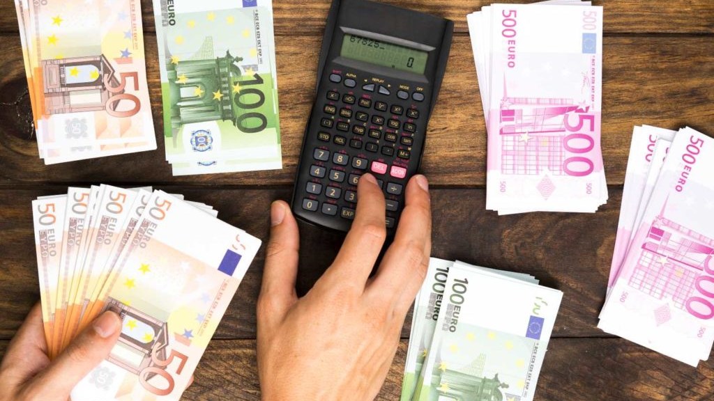 “Βουνό” οι εκκρεμείς συντάξεις: Όλες οι κινήσεις για να ξεμπλοκάρει η έκδοσή τους