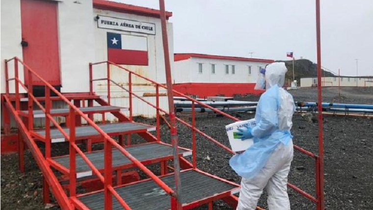 Τα εμβόλια… πάτησαν και στην Ανταρκτική – Πώς γίνεται η επιχείρηση εμβολιασμού – ΦΩΤΟ