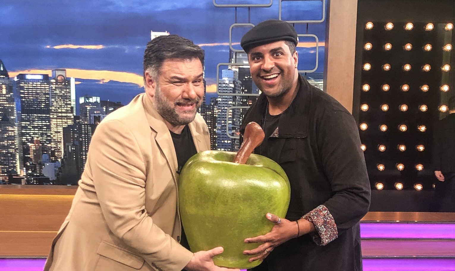 Ησαΐας Ματιάμπα: Πότε κατάλαβε ότι η σύζυγός του είναι η γυναίκα της ζωής του – ΒΙΝΤΕΟ