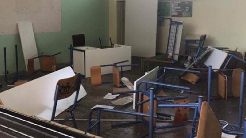 Βανδαλισμός σε σχολείο του Αγρινίου-Έσκισαν ακόμη και την ελληνική σημαία