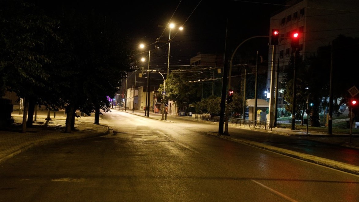 Lockdown: “Κλειδώνουν” οι αλλαγές στην απαγόρευση κυκλοφορίας – Τι εισηγούνται οι λοιμωξιολόγοι
