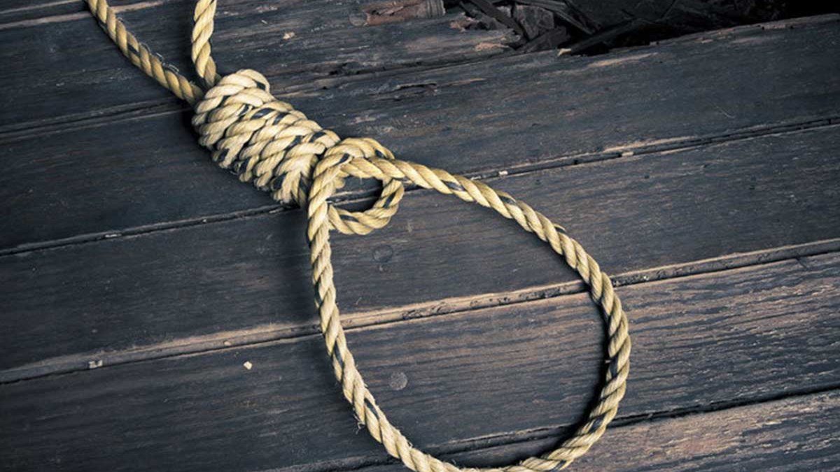 Τραγωδία στην Εύβοια: Αυτοκτόνησε άνδρας θετικός στον κορονοϊό – Βρέθηκε κρεμασμένος