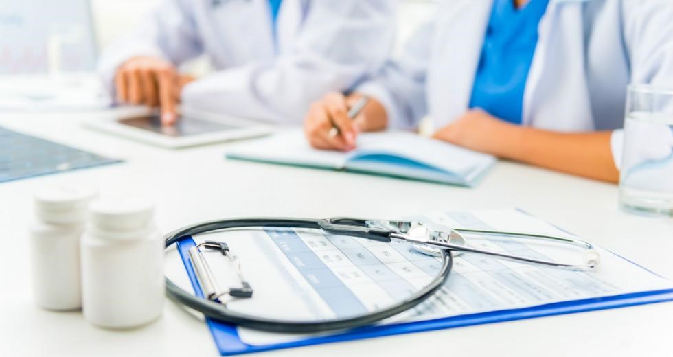 Κορονοϊός: Μεγαλύτερος ο κίνδυνος να νοσήσουν σοβαρά και να πεθάνουν για τους ασθενείς με πολλαπλή σκλήρυνση