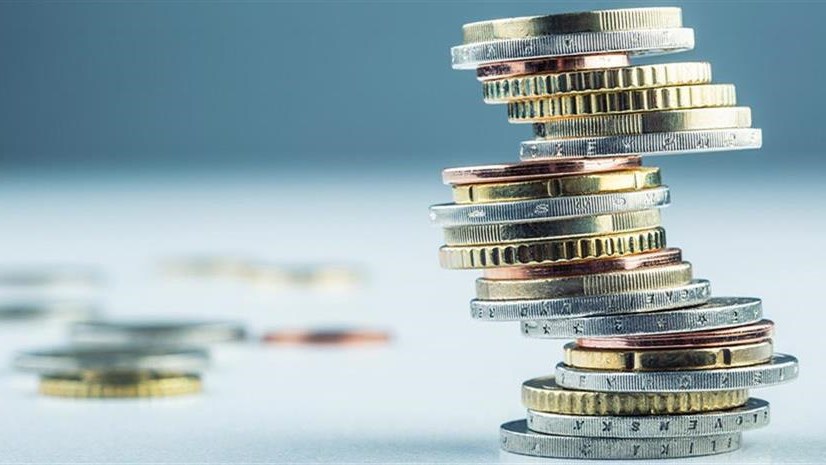 Ο “οδικός χάρτης” για τις μειώσεις των φόρων – Τι σχεδιάζει η κυβέρνηση