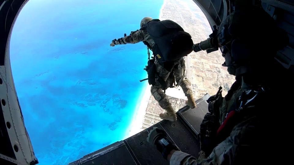 Ο Ελληνικός Στρατός «πατάει πόδι» στα Σκόπια