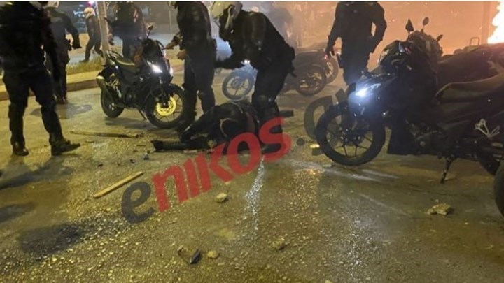 Νέα Σμύρνη – Σοκάρει η κατάθεση του ειδικού φρουρού: Νόμιζαν ότι είχα πεθάνει και μείωσαν τα χτυπήματα