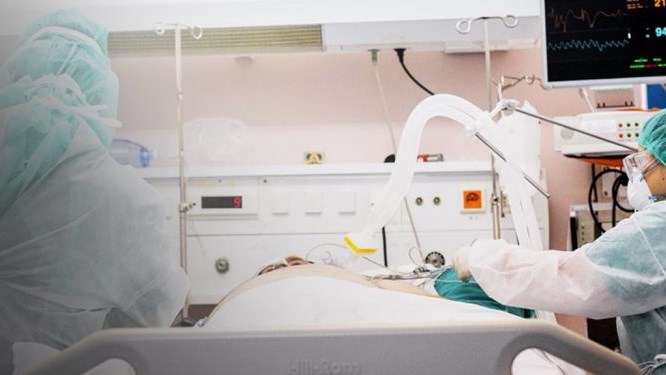 Οικογενειακή τραγωδία στην Κρήτη: Μάνα και γιος έφυγαν με διαφορά λίγων ημερών από κορονοϊό