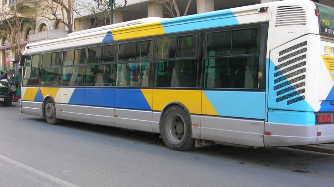 Καραμανλής: Βγαίνουν 300 νέα λεωφορεία στους δρόμους – Πότε θα κυκλοφορήσουν – ΒΙΝΤΕΟ