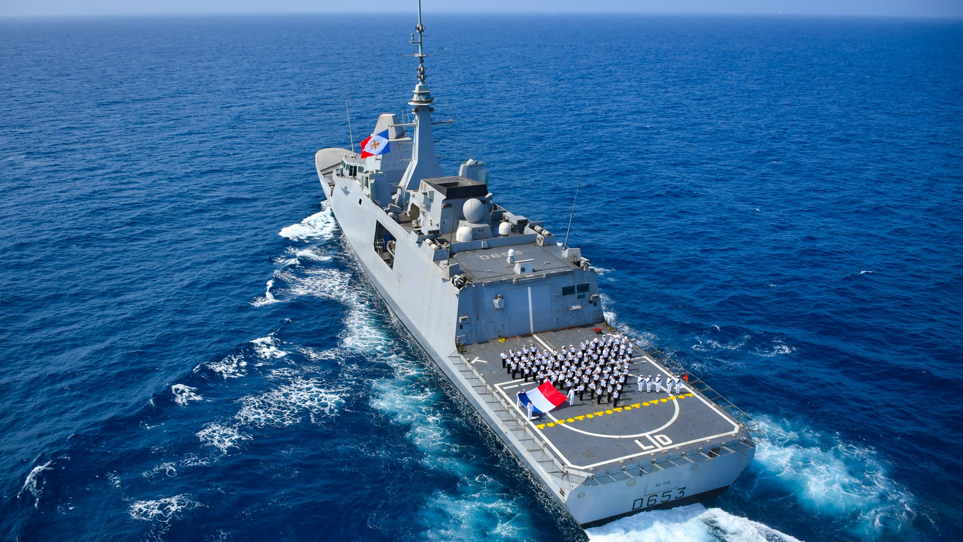 Γαλλική Φρεγάτα FREMM στον Πειραιά για την 25η Μαρτίου  – ΦΩΤΟ – ΒΙΝΤΕΟ