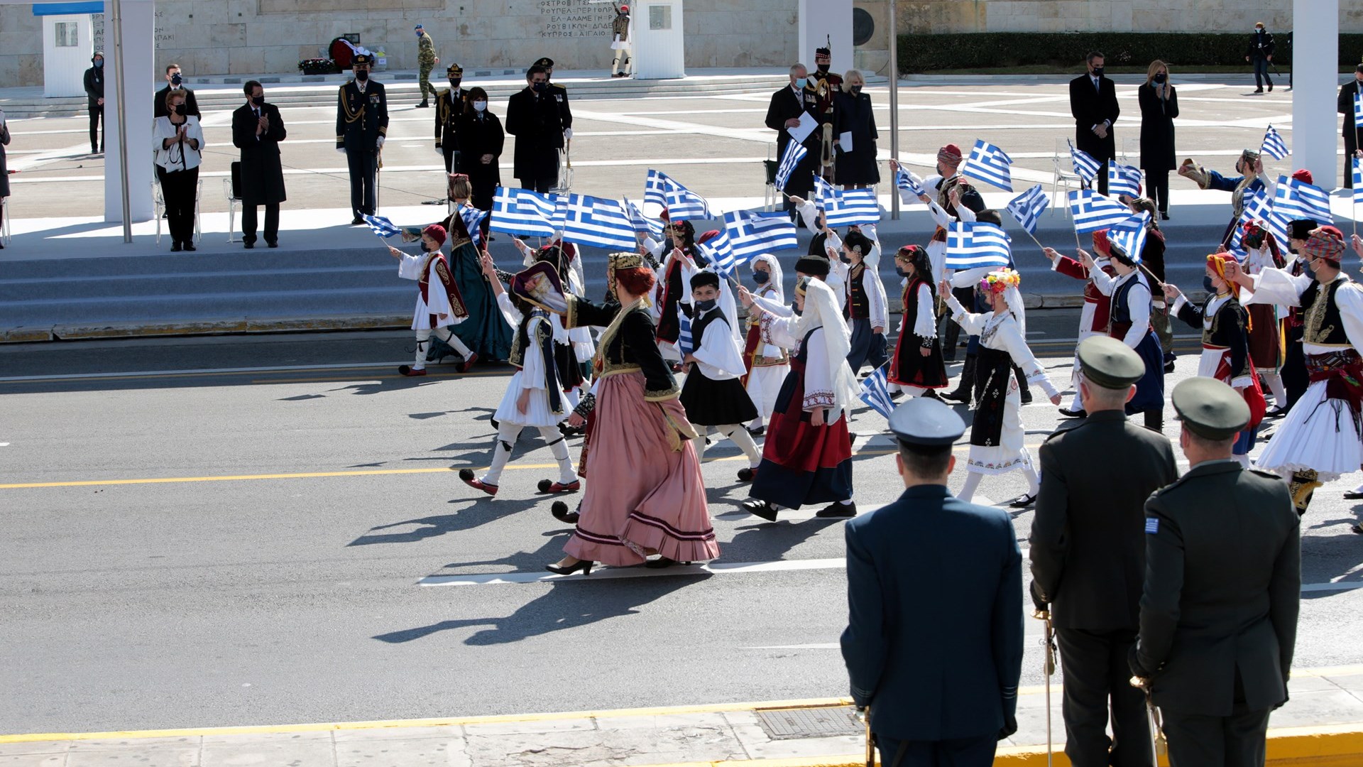 Παρέλαση 25ης Μαρτίου: Εκτινάχθηκε η τηλεθέαση της ΕΡΤ – Έφτασε στο 60%
