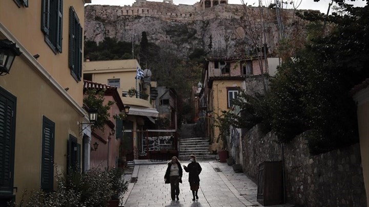 Lockdown: Ποια είναι η στρατηγική των λοιμωξιολόγων για το άνοιγμα δραστηριοτήτων – Οι εξωτερικοί χώροι, οι μάσκες και τα ατομικά τεστ