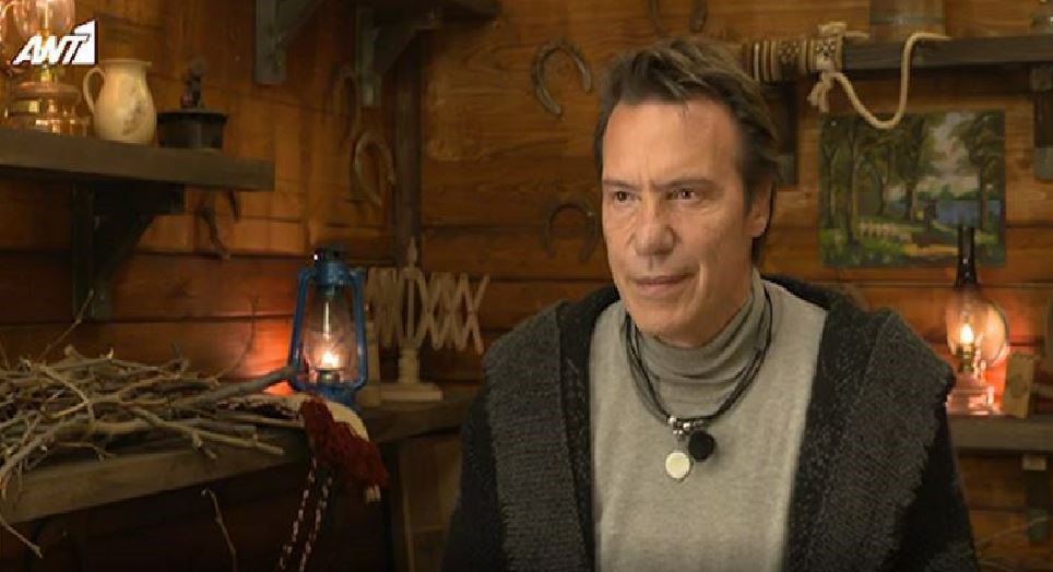 Φάρμα: “Λύγισε” ο Στράτος Τζωρτζογλου – Η αναφορά στη μητέρα του που έχει φύγει από τη ζωή – ΒΙΝΤΕΟ