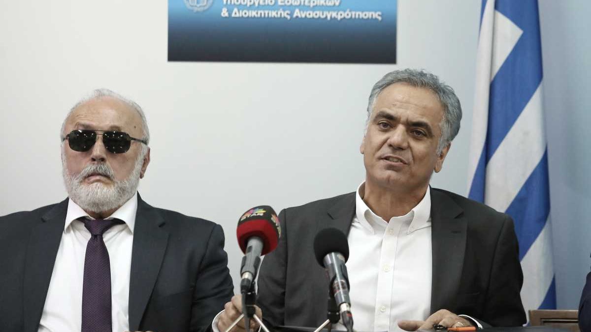 Καβγάς Κουρουμπλή – Σκουρλέτη: Κάποιοι θέλουν τον ΣΥΡΙΖΑ να μένει στο 20%