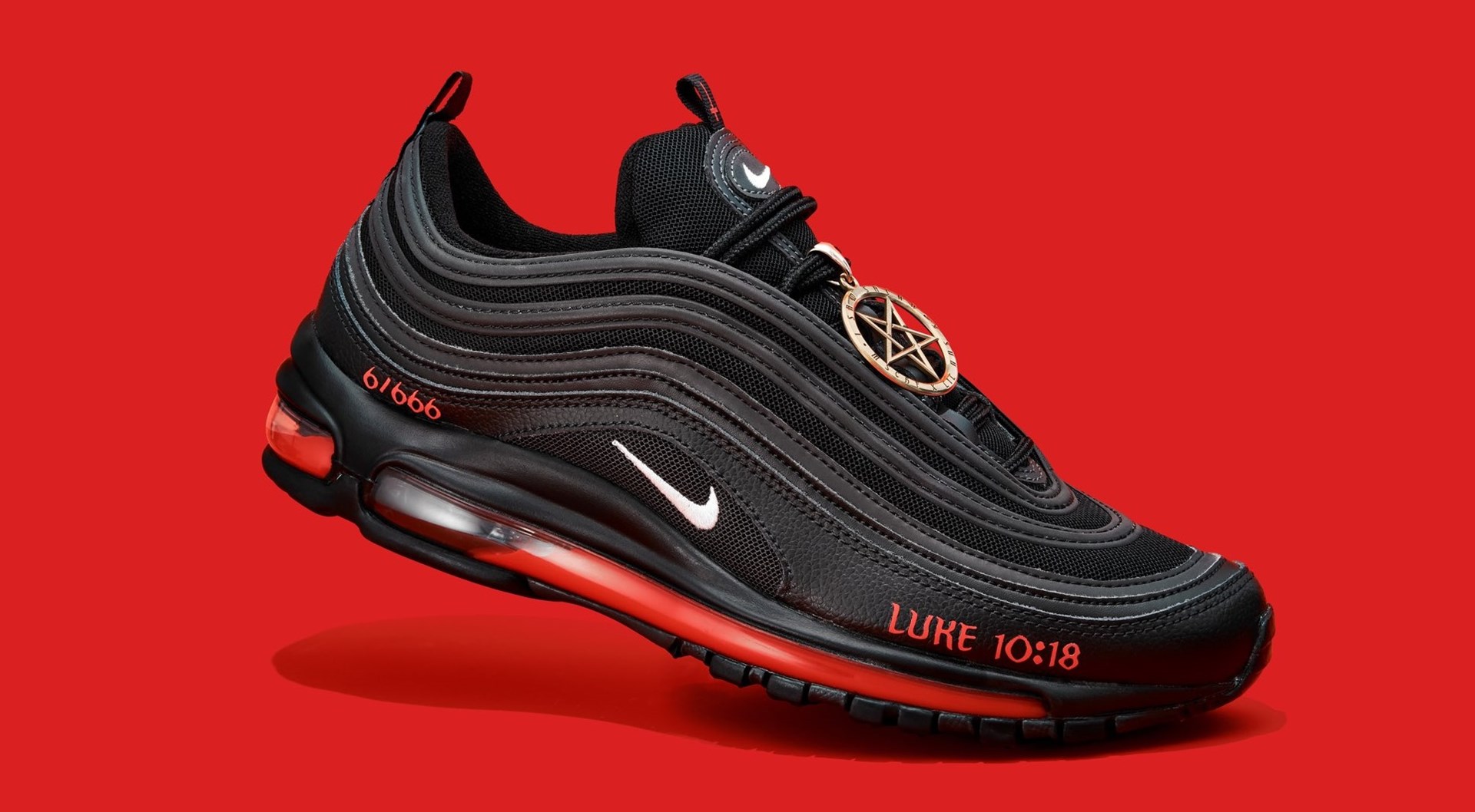 ΗΠΑ: Σάλος με τα “παπούτσια του Σατανά” – Περιέχουν ανθρώπινο αίμα στις σόλες τους – ΦΩΤΟ