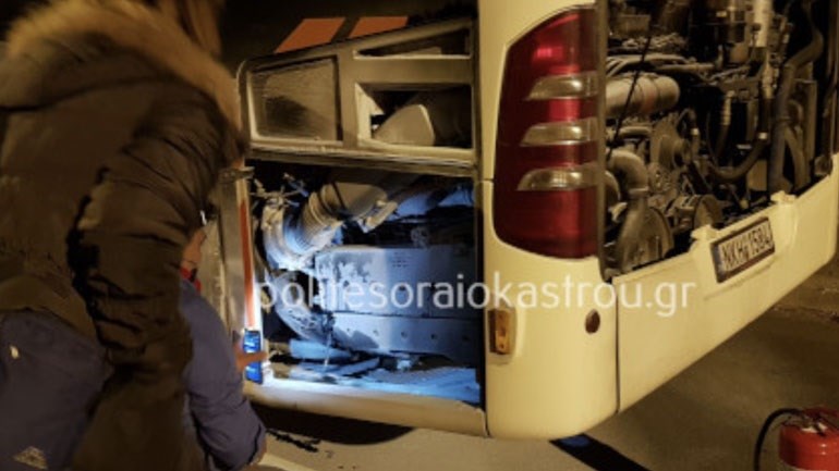 Θεσσαλονίκη: Φωτιά σε αστικό λεωφορείο