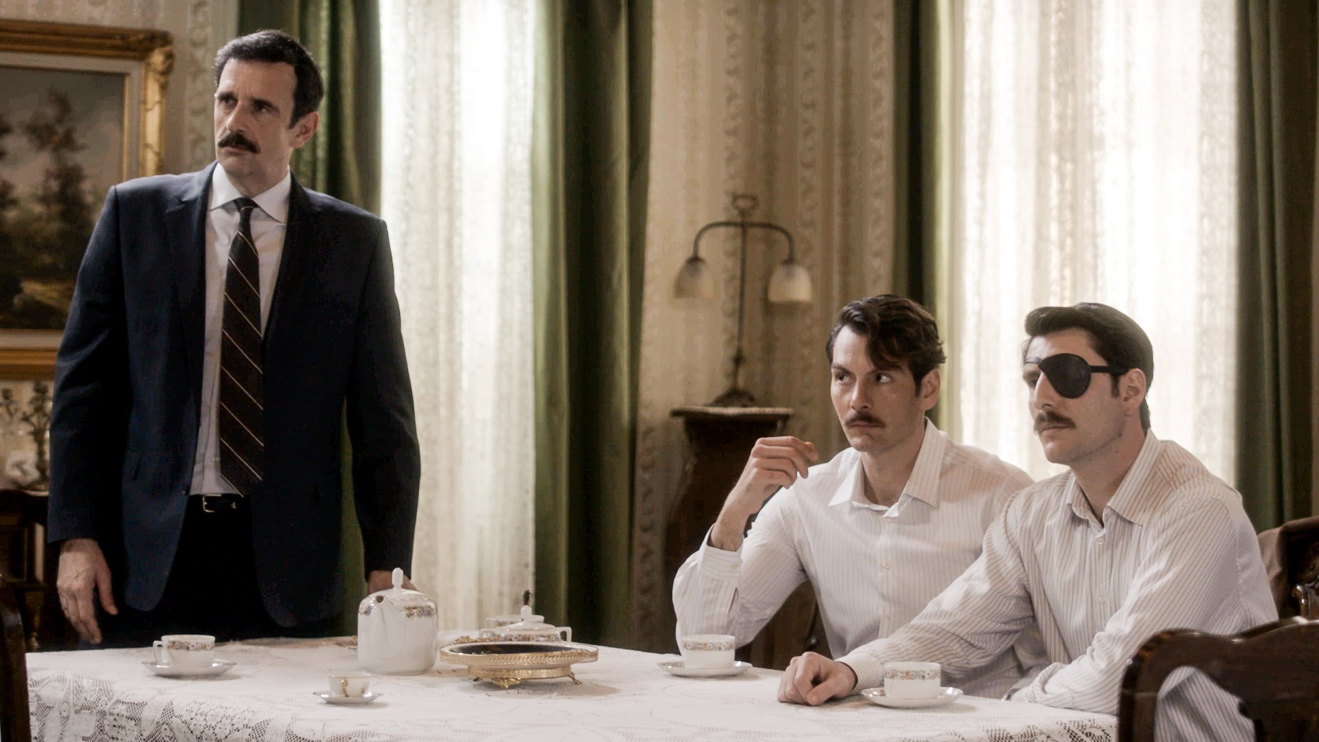 Άγριες Μέλισσες: Ο Βόσκαρης στη φυλακή – Εκεί θα βρεθεί αντιμέτωπος με την πραγματική του τιμωρία