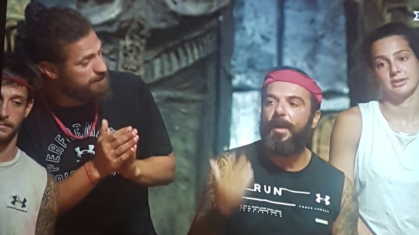 Survivor: “Πάρτι” στο Twitter – Γιατί ζητούν να φύγει ο Τριαντάφυλλος άμεσα – Τα καλύτερα memes