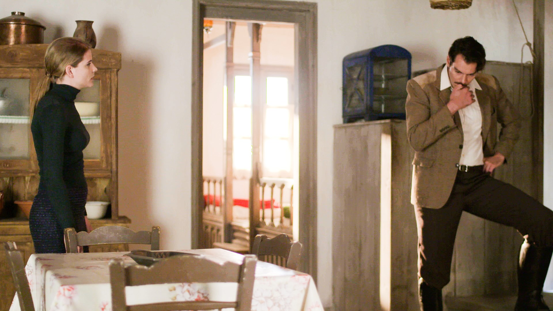 Άγριες Μέλισσες: Ο Μιλτιάδης καταφεύγει σε απειλές που θα κλονίσουν συθέμελα το σπίτι των Σεβαστών