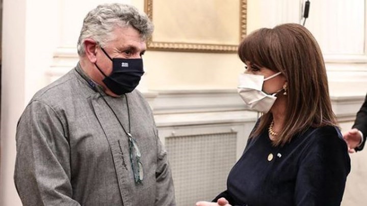 Λευτέρης Λαζάρου: Τον κ. Μητσοτάκη τον ταΐζω πολλά χρόνια