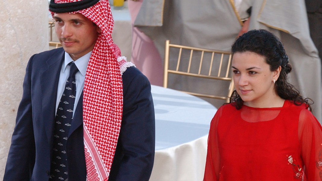 Αναταραχή στην Ιορδανία: Ο πρώην πρίγκιπας διάδοχος καταγγέλλει πως τέθηκε σε «κατ’ οίκον κράτηση»