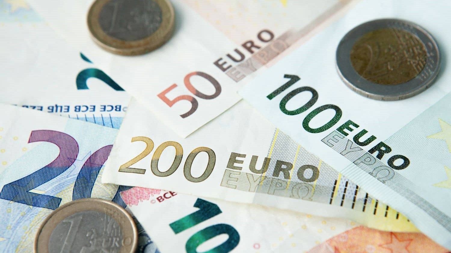 Επιδόματα: Ανατροπές λόγω πανδημίας: Ποια αυξάνονται ή διευρύνονται – Οι “κερδισμένοι”