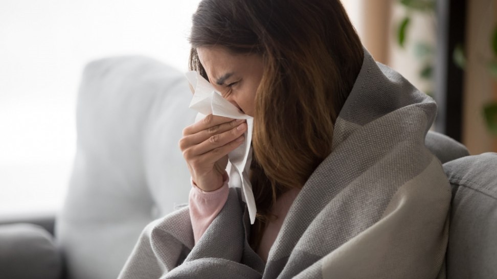 Κορονοϊός: Πώς και γιατί “εξαφάνισε” τη γρίπη – Θα συμβεί το ίδιο και την επόμενη χρονιά;