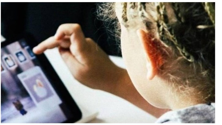 Voucher 200 ευρώ για tablet και laptop: Αρχίζει σήμερα η υποβολή αιτήσεων – Τι πρέπει να γνωρίζετε