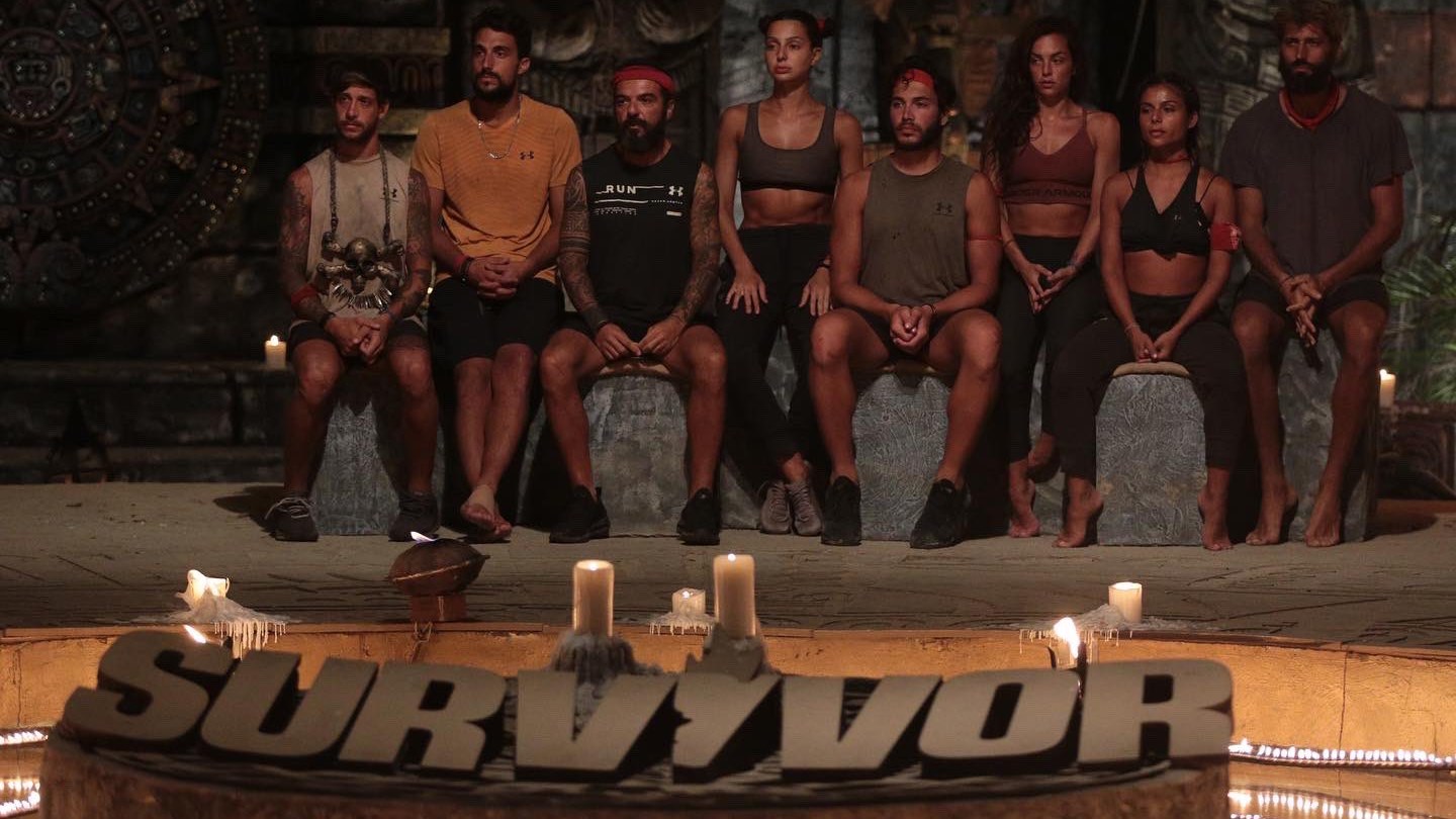 Survivor: “Πάρτι” στο Twitter με τα “όπλα” της Χριστίνας, τον Σάκη και την ψηφοφορία