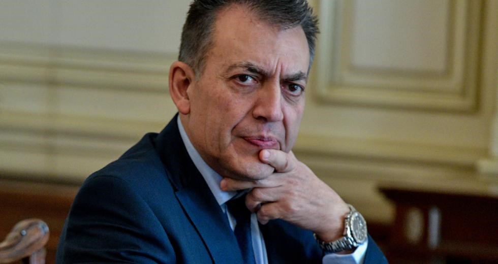 Βρούτσης για Φουρθιώτη: Ήρθε πολλές φορές στο υπουργείο – Υπολογίζεται ότι απέσπασε 200.000 ευρώ