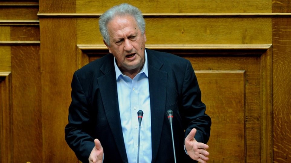 Κορονοϊός: Θετικοί στον ιό ο Κώστας Σκανδαλίδης και η σύζυγός του – ΦΩΤΟ