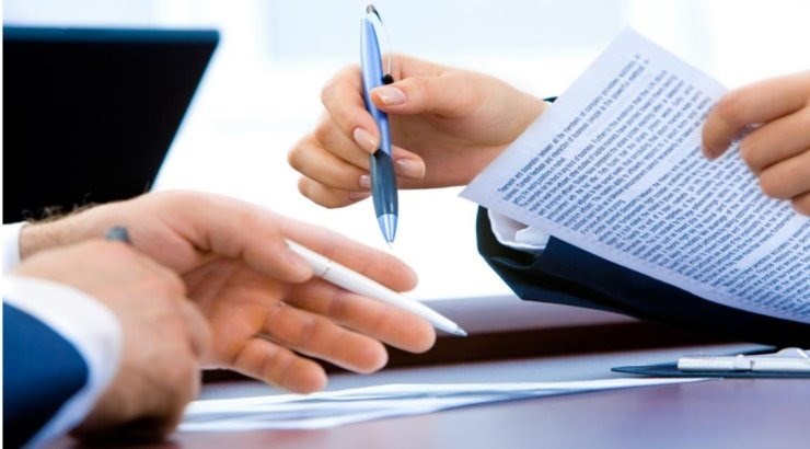 Με «κουπόνια» η εξόφληση φόρων και εισφορών – Ενεργοποιείται το πρόγραμμα επιδότησης παγίων