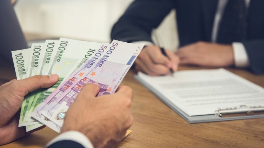 «Φρέσκο» χρήμα έως 50.000 ευρώ σε πολύ μικρές επιχειρήσεις – Πώς θα «ξεκλειδώσουν» οι ενισχύσεις
