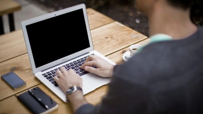 Σχολεία: Τι ισχύει με τις απουσίες σε μαθητές που έχουν ευπαθή άτομα στην οικογένεια