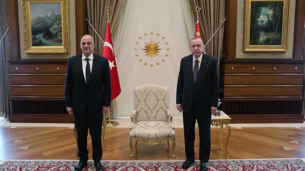 Συνάντηση Ερντογάν-Δένδια: Γιατί τη δέχθηκε η ελληνική κυβέρνηση – Όλο το παρασκήνιο – ΒΙΝΤΕΟ