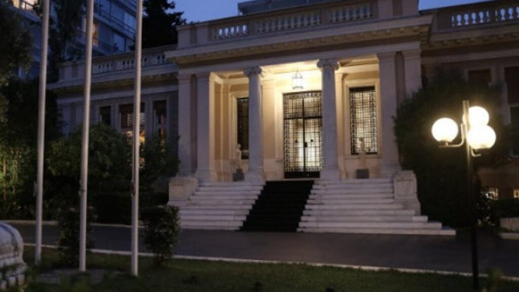 Κυβερνητικές πηγές: Ο Δένδιας είχε ρητή εντολή αν προκληθεί, να απαντήσει