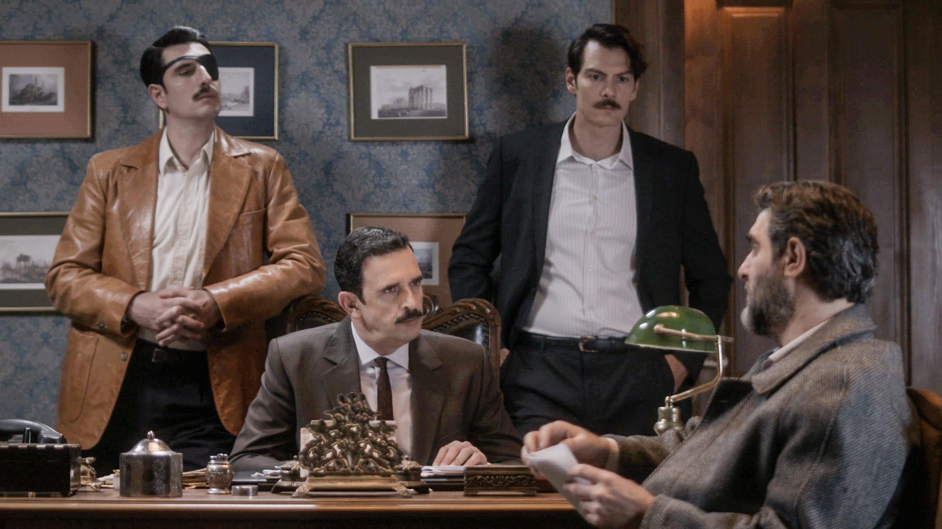 Άγριες Μέλισσες: Ο Δούκας στο κρατητήριο – Θα πεισθεί η Ανέτ να συγκαλύψει ακόμα ένα έγκλημα του;