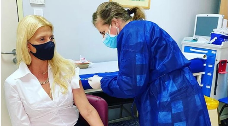 Μαρίνα Πατούλη: Έκανε το εμβόλιο και έστειλε μήνυμα σε όσους ανήκουν στις ευπαθείς ομάδες