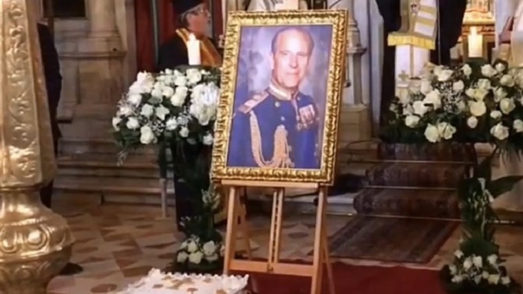 Κέρκυρα: Τρισάγιο στη μνήμη του πρίγκιπα Φίλιππου – ΦΩΤΟ