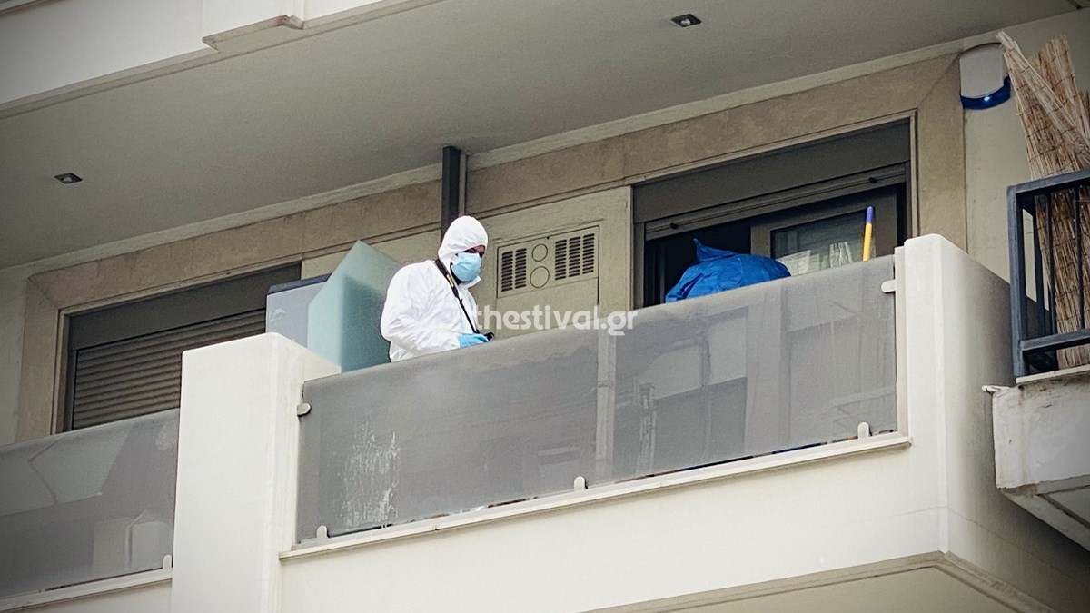 Έγκλημα στο κέντρο της Θεσσαλονίκης: Ηλικιωμένος βρέθηκε μαχαιρωμένος στο διαμέρισμά του – ΦΩΤΟ