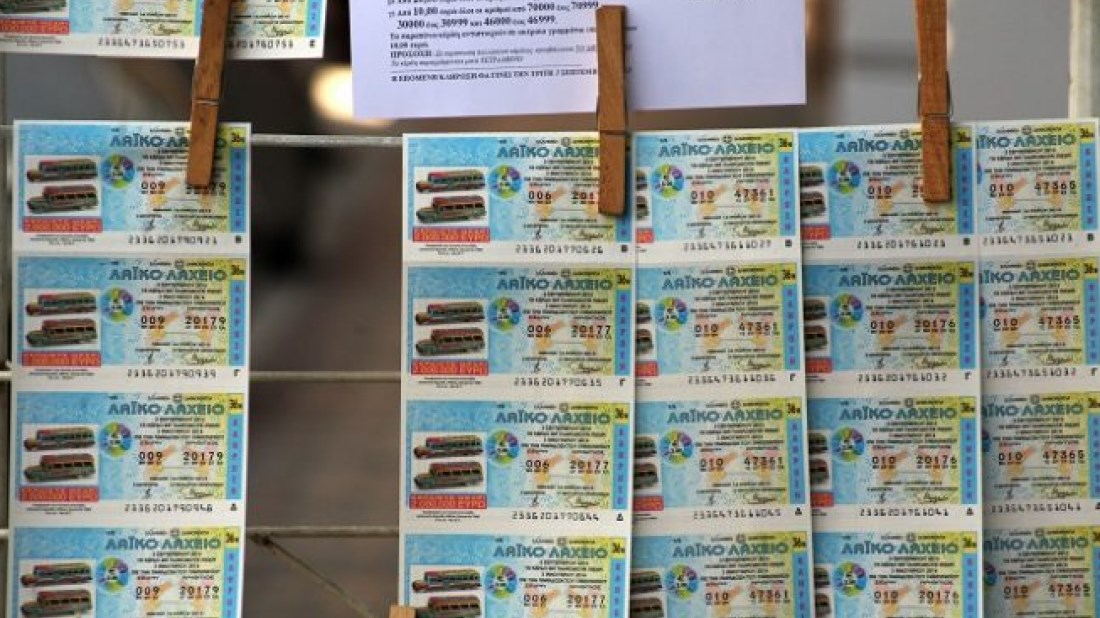 Το Λαϊκό Λαχείο επιστρέφει με 3,3 εκατ. ευρώ: Αύριο στις 19:00 η κλήρωση – Τι ισχύει για τους λαχνούς
