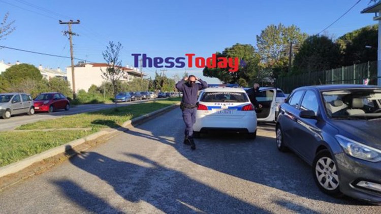 Θεσσαλονίκη: Για δεύτερη μέρα μαθητής στη Θέρμη αρνήθηκε να κάνει self test – Τι λέει ο διευθυντής