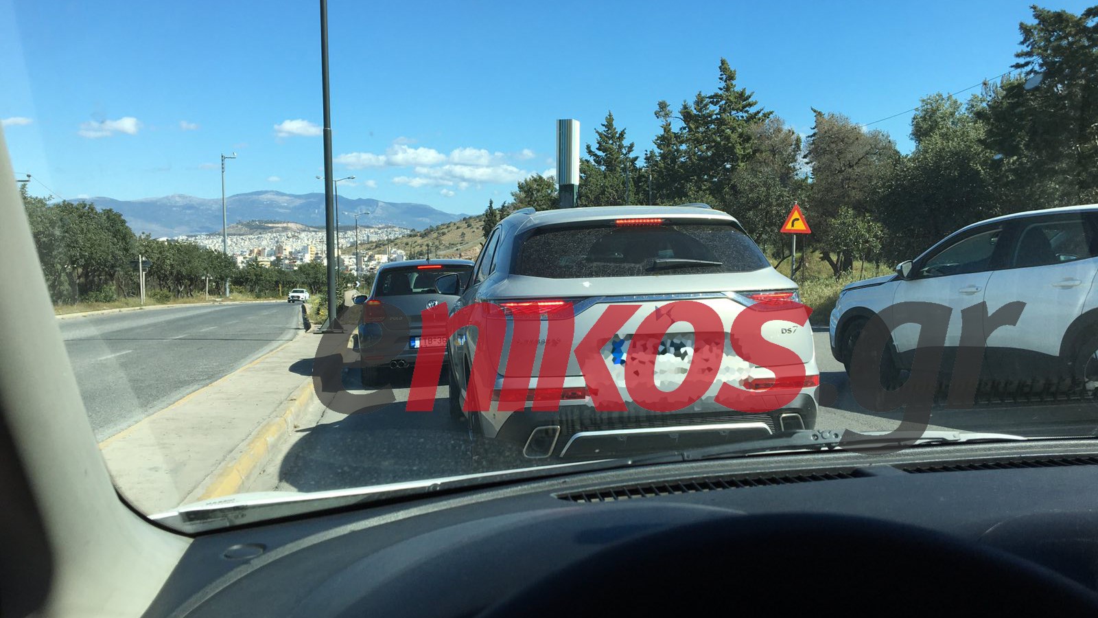 Καραμπόλα στην Κατεχάκη – ΦΩΤΟ αναγνώστη