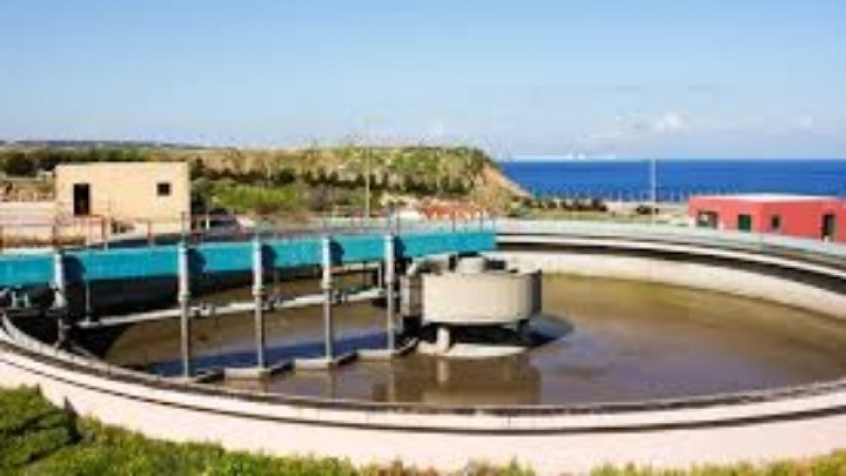 Κορονοϊός: Αύξηση του ιικού φορτίου στα λύματα της Αττικής – Τι δείχνουν τα self test σε μαθητές και εκπαιδευτικούς