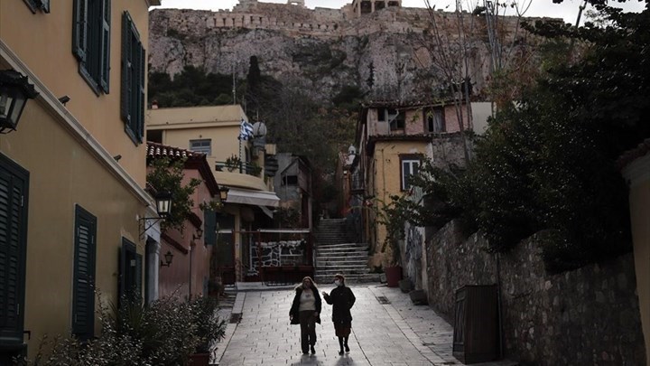 Κρίσιμη συνεδρίαση της Επιτροπής – Τα σενάρια για το Πάσχα, τι θα γίνει με τις εκκλησίες