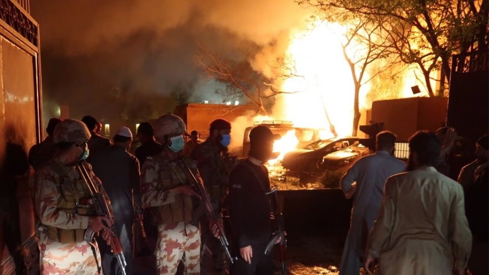 Πακιστάν: Τέσσερις νεκροί και 11 τραυματίες από βομβιστική επίθεση σε ξενοδοχείο