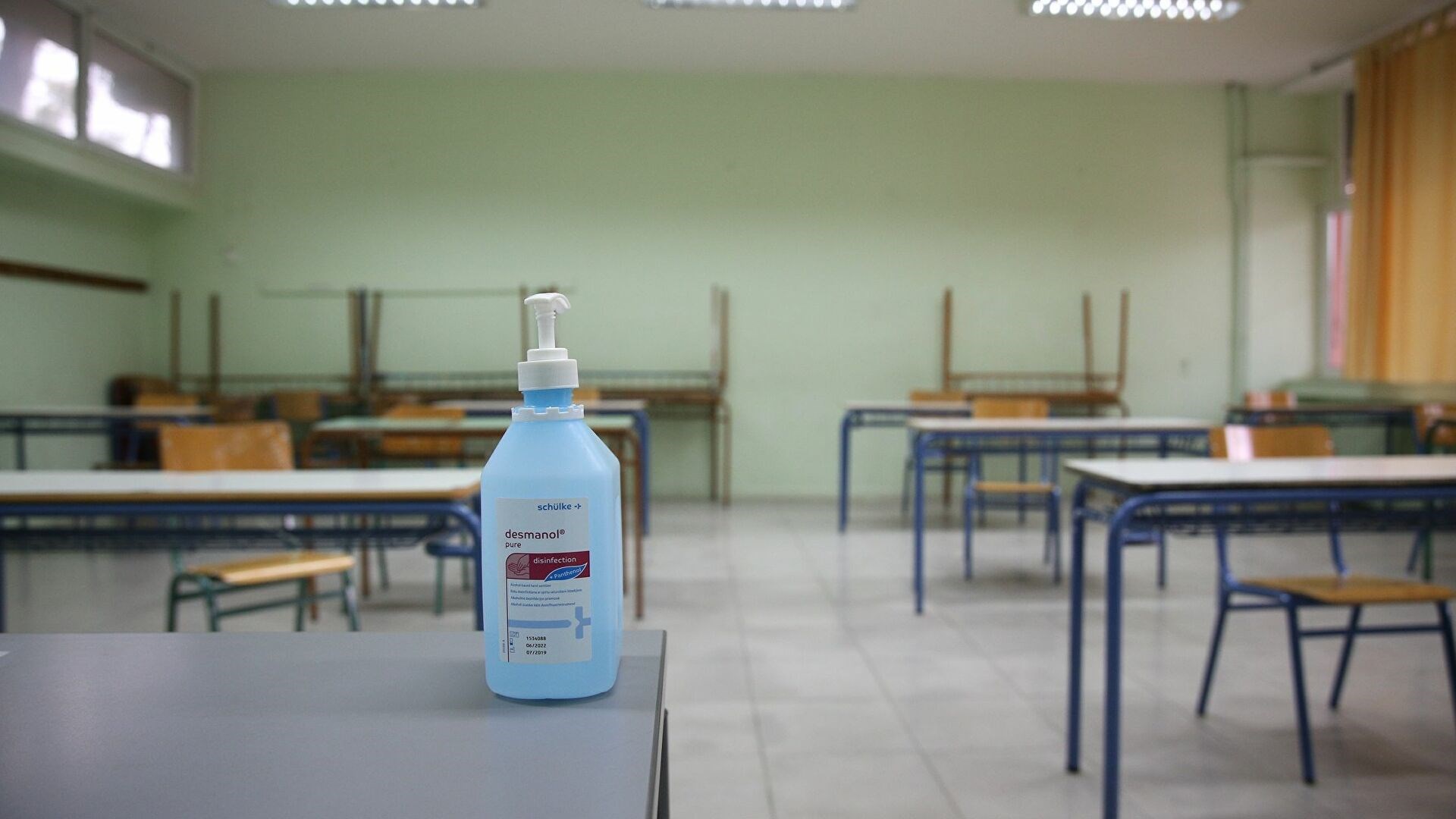 Κεραμέως: Έτσι θα ανοίξουν τα σχολεία – Τι θα γίνει αν μαθητής νοσήσει εν μέσω πανελλαδικών