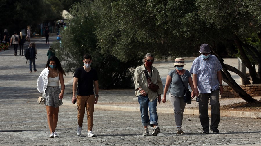 Κορονοϊός: 2.759 νέα κρούσματα, “καμίνι” η Αττική – 822 οι διασωληνωμένοι, 75 νεκροί σε 24 ώρες