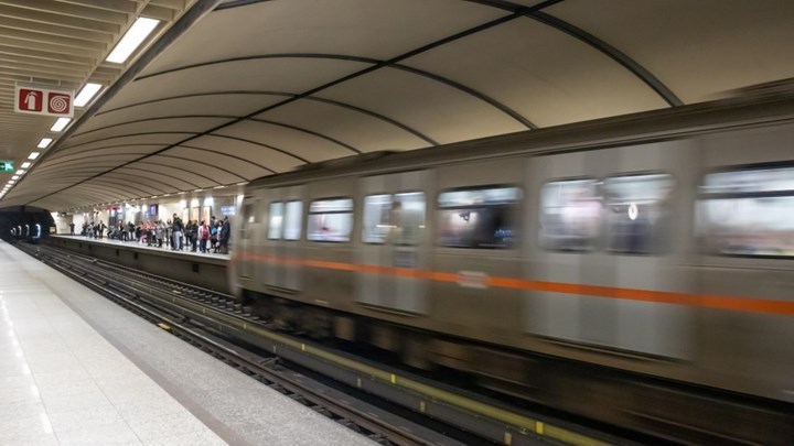 Σοκ: Δύο άτομα έπεσαν στις γραμμές του Μετρό σε Πανόρμου και Χολαργό – Νεκρή η γυναίκα, τραυματίας ο άνδρας