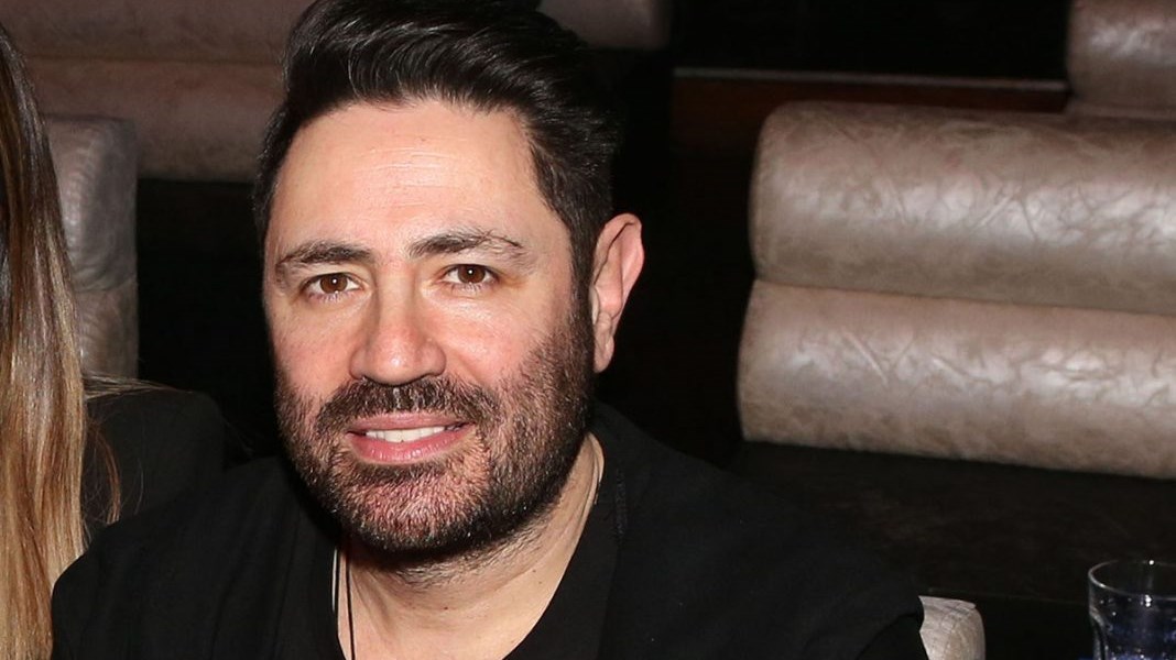 Γιάννης Τάσσιος: Ήμουν αρνητής της πανδημίας μέχρι που κόλλησε το παιδί μου – ΒΙΝΤΕΟ