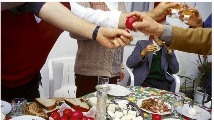 “Τσιμπημένες” οι τιμές για το πασχαλινό τραπέζι σε σχέση με πέρυσι